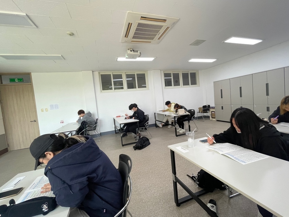 KakaoTalk_20230427_191911302_03.jpg